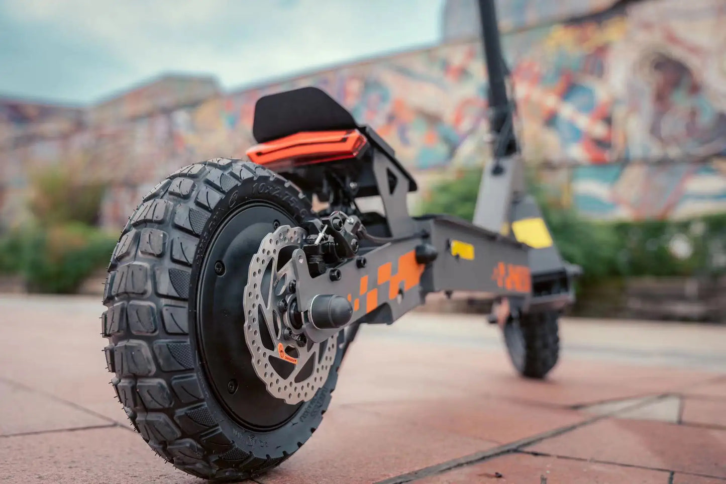 EU Ready to Ship Kukirin G2 Adult 10" Two-Wheel Electric Scooter 800W Motor 55km Range 48V 15Ah Lightweight Electric Scooters